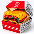 Chaussettes Burger Kawaii roulées en forme de hamburger gourmand, idée cadeau originale et amusante.