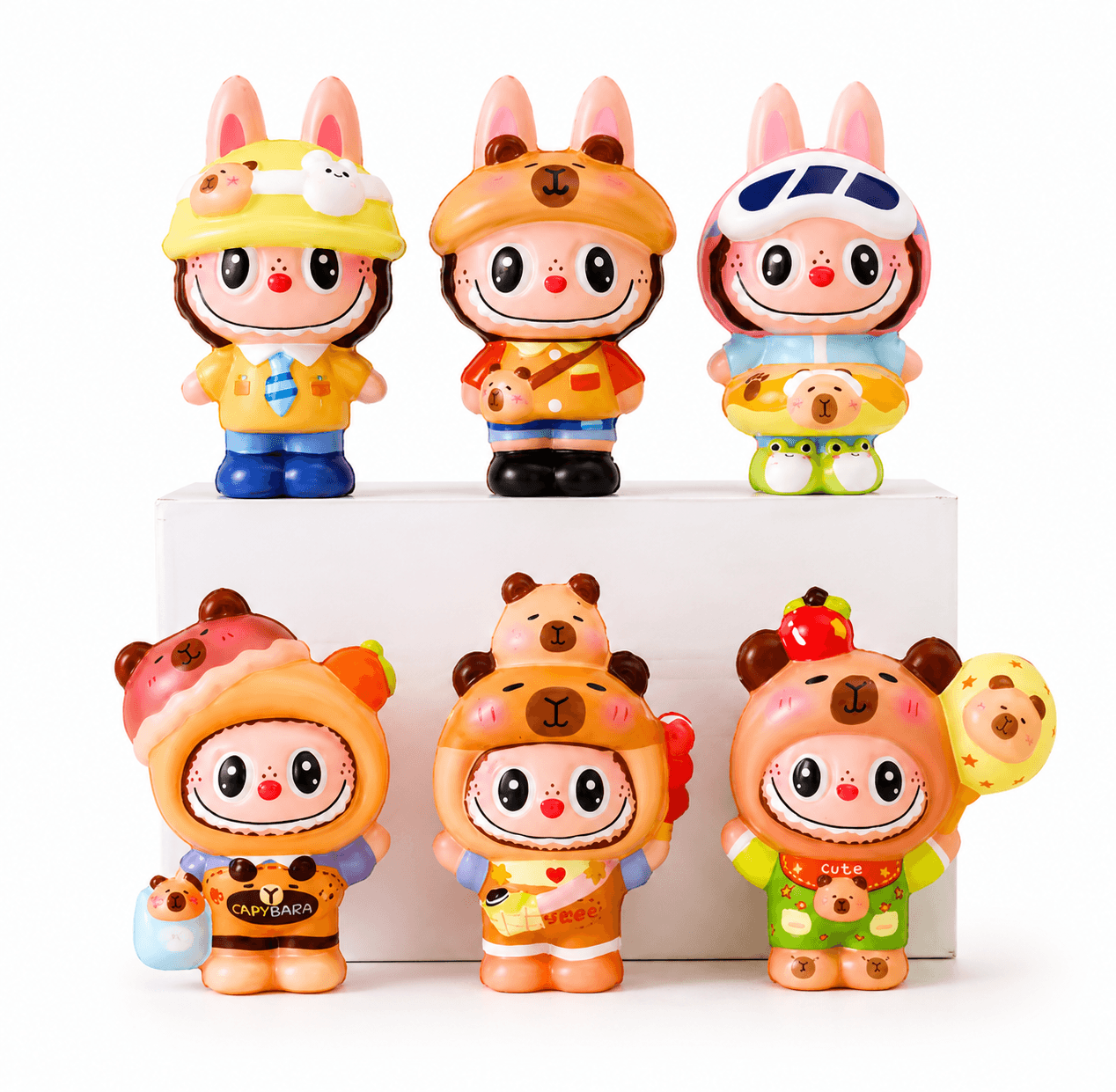 Collection de porte-clés Squishy Labubu Kawaii Surprise avec plusieurs personnages kawaii colorés.