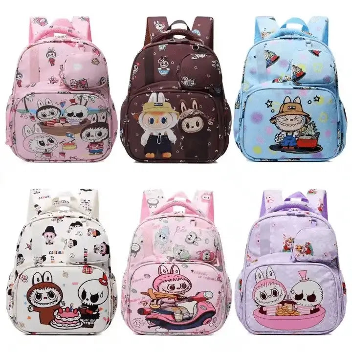 Collection de cartables Labubu primaire kawaii avec plusieurs modèles colorés adaptés à l'école primaire.