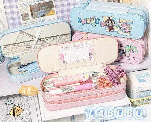 Trousse Labubu multifonction avec grande capacité de rangement pour stylos, crayons et accessoires scolaires.